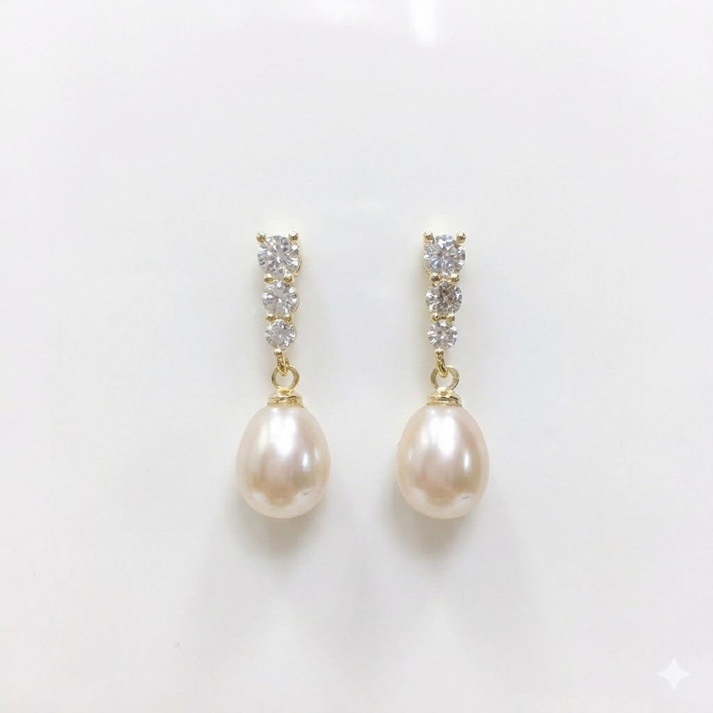 Freshwater Pearl Stud Earrings